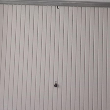 Apartment Inna With Free Garage Parking 扎达尔 外观 照片